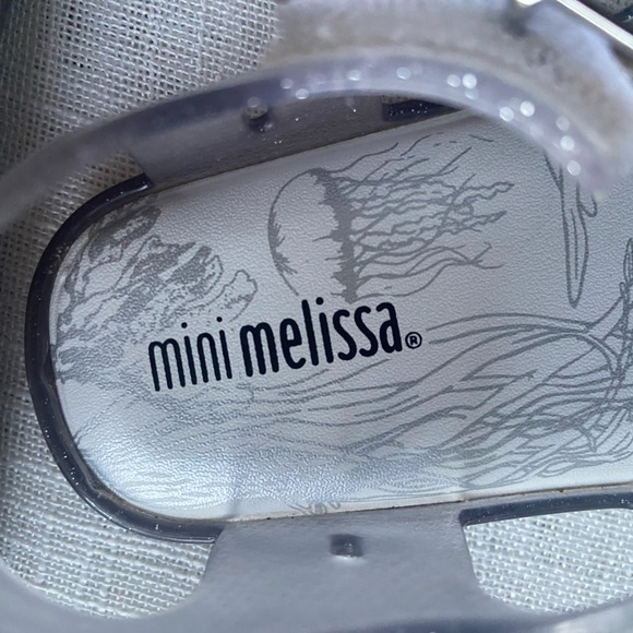 Mini Melissa Girl's Mini Aranha Jelly Flat Sandals White and Silver Glitter Sz 7 - Picture 6 of 14